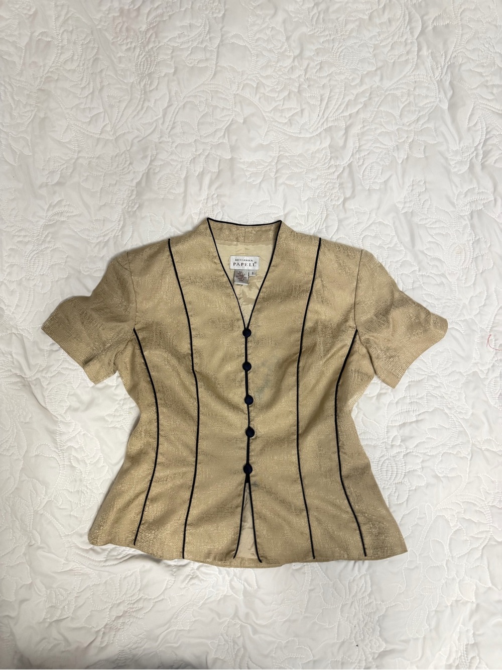 VINTAGE Adriana Papell 100%silk button blouse